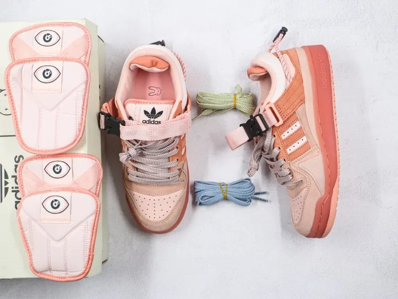 Adidas Forum Buckle Low x Bad Bunny Modelo 101H