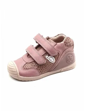 Botin de niña Biomecanics en taupe 221109-B
