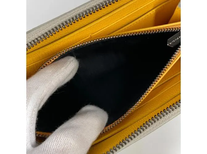 Bulgari Cartera Larga Bvlgari en Cuero Blanco 