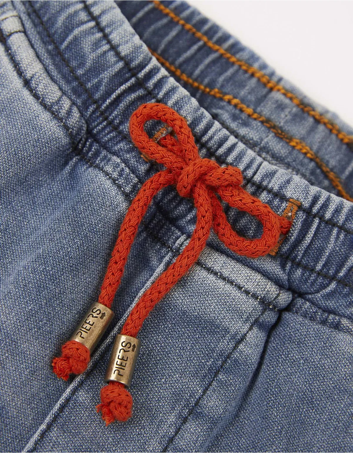 Jean jogger slim fit celeste
